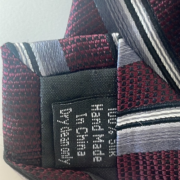 Burgundy and Grey Striped Handmade Silk Tie - Pronto Uomo - Picture 6 of 7